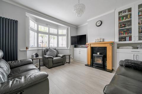 77 Cedar Lawn Avenue, Barnet, EN5 2LP