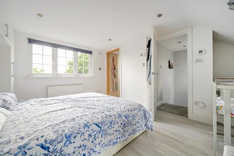 77 Cedar Lawn Avenue, Barnet, EN5 2LP