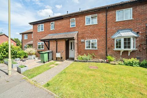 3 bedroom house for sale, Liphook NO ONWARDS CHAIN