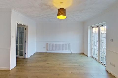 3 bedroom house for sale, Liphook NO ONWARDS CHAIN