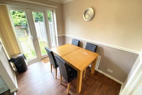 14 Hayle Road, Oldham, OL1 4NW