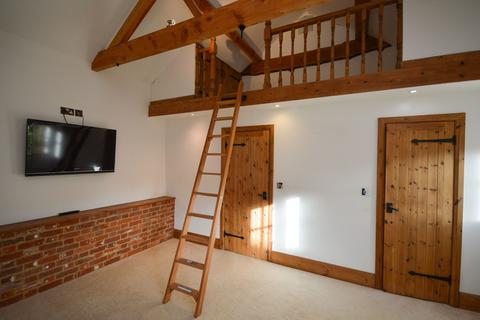 3 bedroom barn conversion for sale, Chain Free in Scoulton