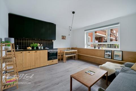 1 bedroom flat for sale, Lordship Terrace, London N16