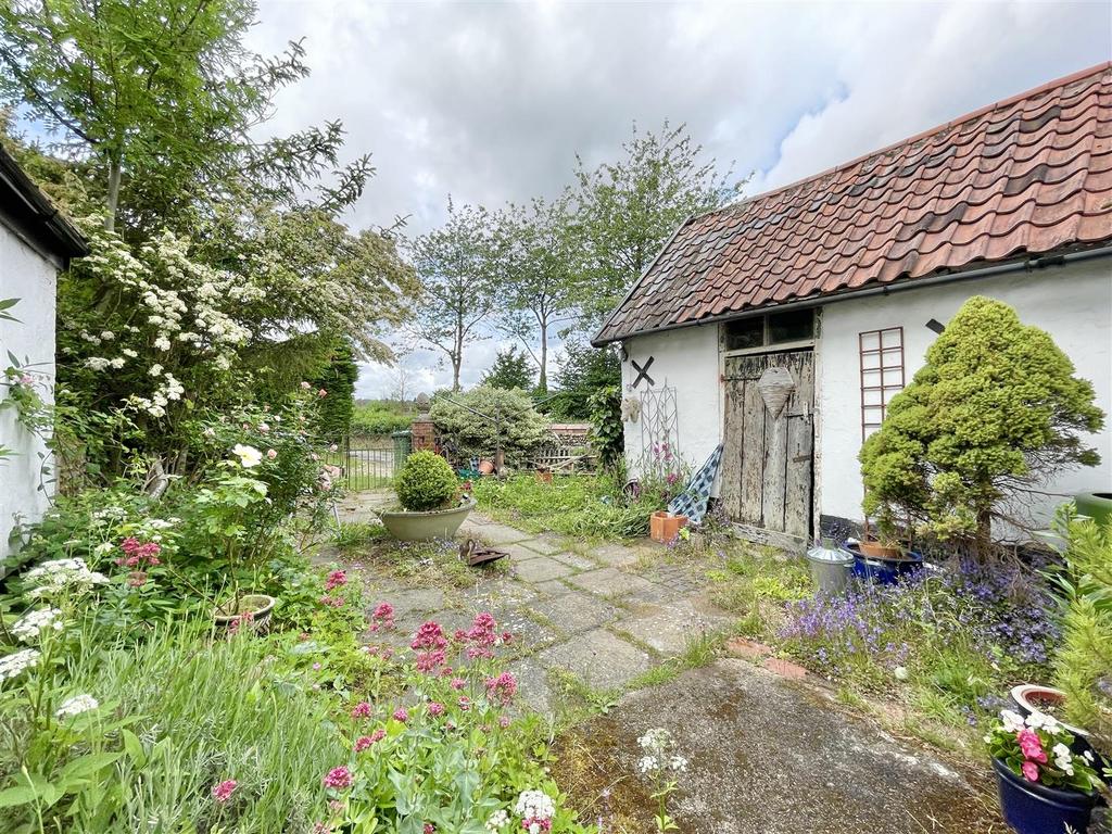 Cottage garden