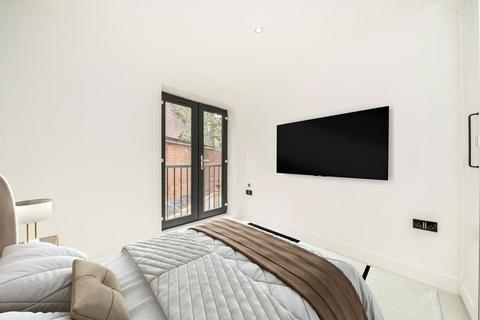 1 Withycombe Road, London, SW19 6AN