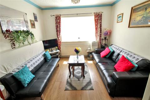 undefined, Ferndale Road, Swindon SN2
