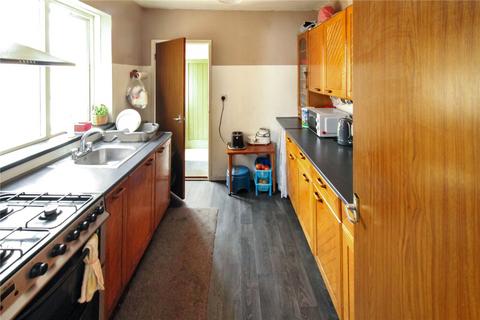 3 bedroom terraced house for sale, Ferndale Road, Swindon SN2