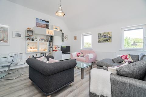 2 bedroom apartment for sale, Honduras Gardens, Newton Leys, Bletchley, Milton Keynes, MK3