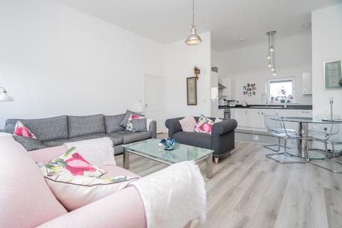 2 bedroom apartment for sale, Honduras Gardens, Newton Leys, Bletchley, Milton Keynes, MK3