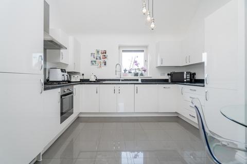 2 bedroom apartment for sale, Honduras Gardens, Newton Leys, Bletchley, Milton Keynes, MK3
