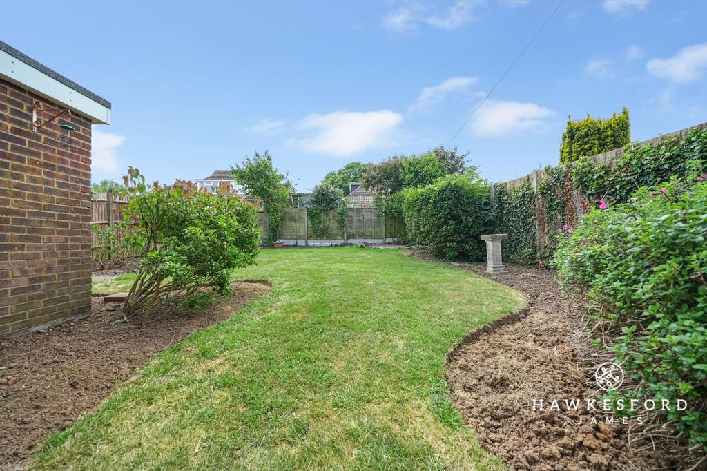 Sterling Road, Sittingbourne - Garden