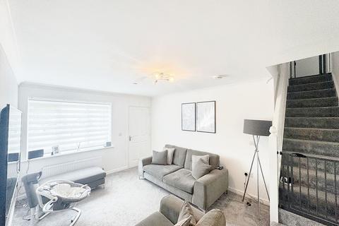 72 Valley View, Bury, BL8 1WN