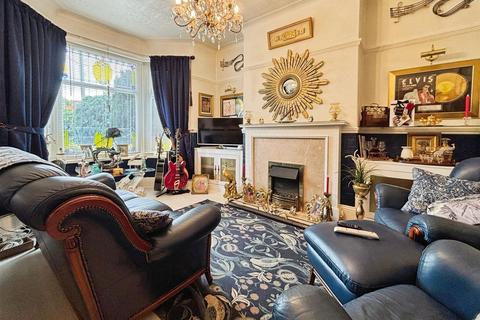 61 Intake Road, Bradford, BD2 3NQ