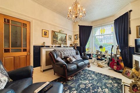61 Intake Road, Bradford, BD2 3NQ