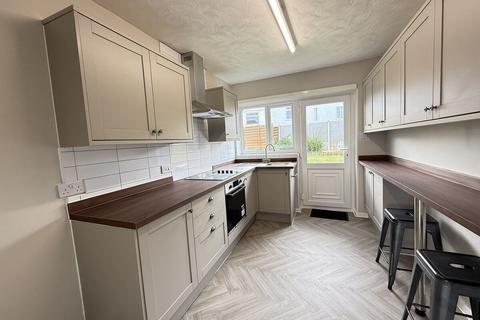 undefined, Ty'n Coed, Llangefni, Anglesey, LL77