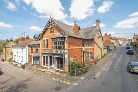 undefined, Little Street, Rushden