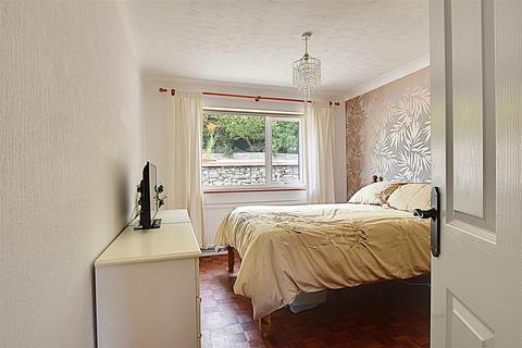 9 Silva Close, Bexhill-on-sea, TN40 2SY