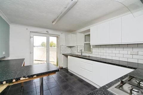 3 bedroom end of terrace house for sale, Park Terrace, Amlwch LL68