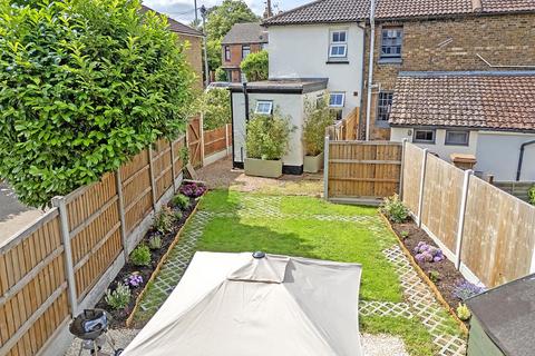 2 bedroom end of terrace house for sale, Baddow Road, Chelmsford