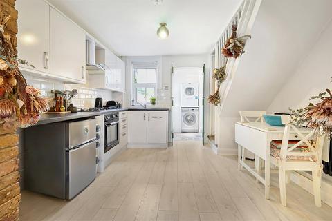 2 bedroom end of terrace house for sale, Baddow Road, Chelmsford