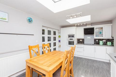 21a York Road, Sidemoor, Bromsgrove, B61 8RZ