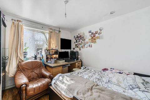 4 bedroom terraced house for sale, Moody Road, Peckham, London, SE15