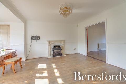 3 bedroom detached house for sale, Rayleigh Road, Hutton, CM13