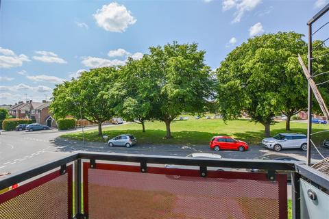 59 Eastham Crescent, Brentwood, CM13 2ET