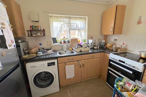 2 bedroom flat for sale, Graiseley Street, Wolverhampton WV3