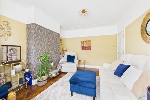 216 Heath Road, Bebington, Wirral, CH63 2HG