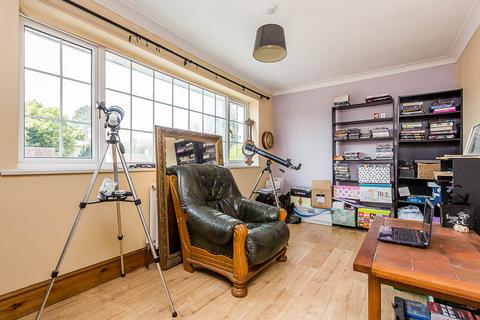 5 bedroom detached house for sale, Little Street, Rushden NN10
