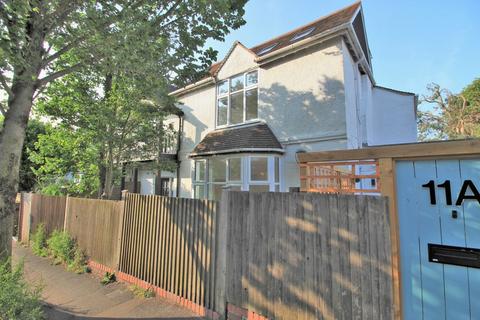3 bedroom semi-detached house for sale, Windlesham Avenue, Brighton