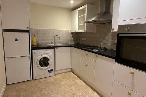 1 bedroom flat for sale, London SE6