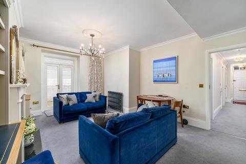 2 bedroom apartment for sale, Drayton Court, Chelsea SW10