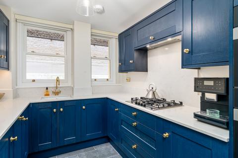 2 bedroom apartment for sale, Drayton Court, Chelsea SW10