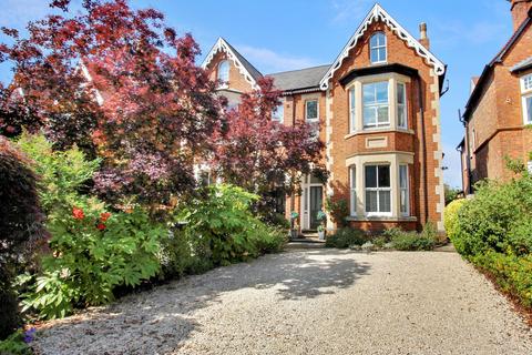 5 bedroom semi-detached house for sale, Hillmorton Road, Rugby, CV22