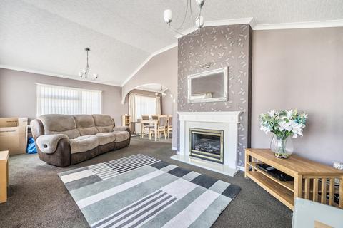 2 bedroom mobile home for sale, Newlands Drive, New Park, Bovey Tracey