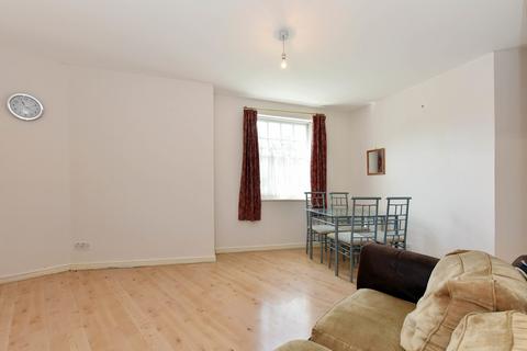 2 bedroom apartment for sale, Pickering Close, London E9
