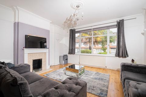 4 bedroom end of terrace house for sale, Hastings Road, Bounds Green N11