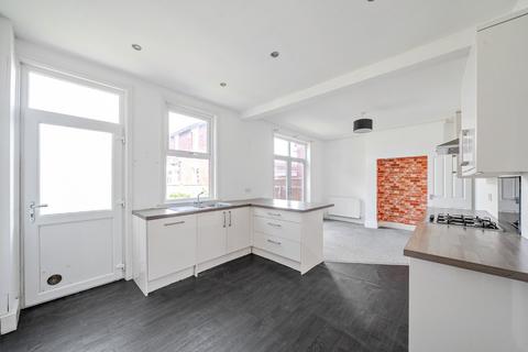59 Austhorpe Road, Leeds, LS15 8EQ
