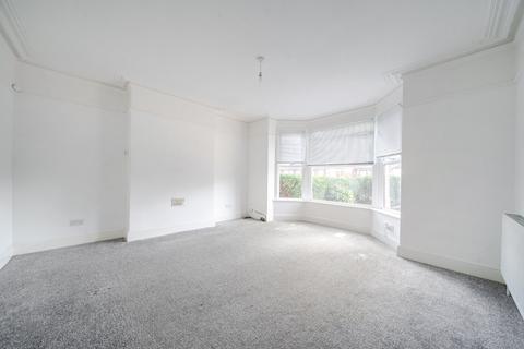 59 Austhorpe Road, Leeds, LS15 8EQ