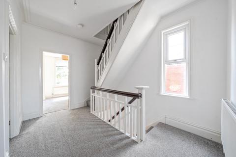 59 Austhorpe Road, Leeds, LS15 8EQ