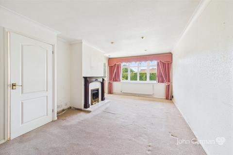 4 Ashtree Close, Little Haywood, Stafford, ST18 0NL