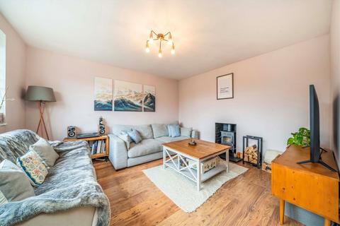 2 bedroom maisonette for sale, Russell Road, London SW19