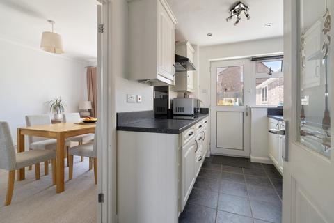 13 Bramley Avenue, Worcester, WR2 6DG