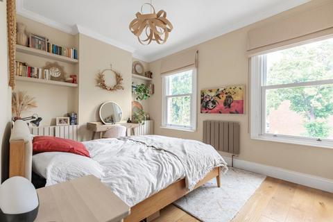 20 Aboyne Road, London, SW17 0AE