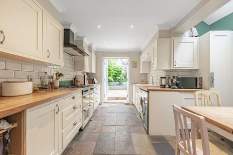 20 Aboyne Road, London, SW17 0AE