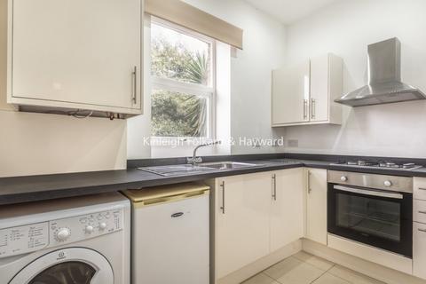 1 bedroom flat to rent, Chiswick High Road, London, W4