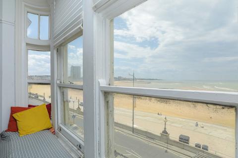 2 bedroom flat for sale, Marine Drive, Margate, Kent, CT9