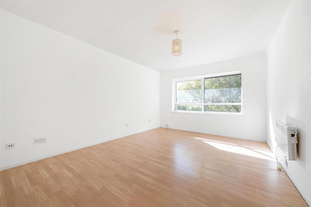 Berkeley Court-6.JPG
